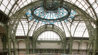 Veja obras de Daniel Buren pelo mundo — Foto: Reprodução / Getty Images