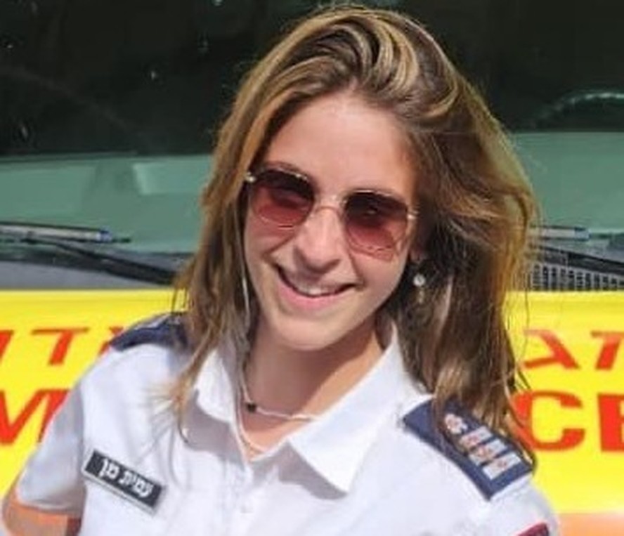 Médica Amit Mann, de 22 anos, foi assassinada pelo Hamas, em Israel