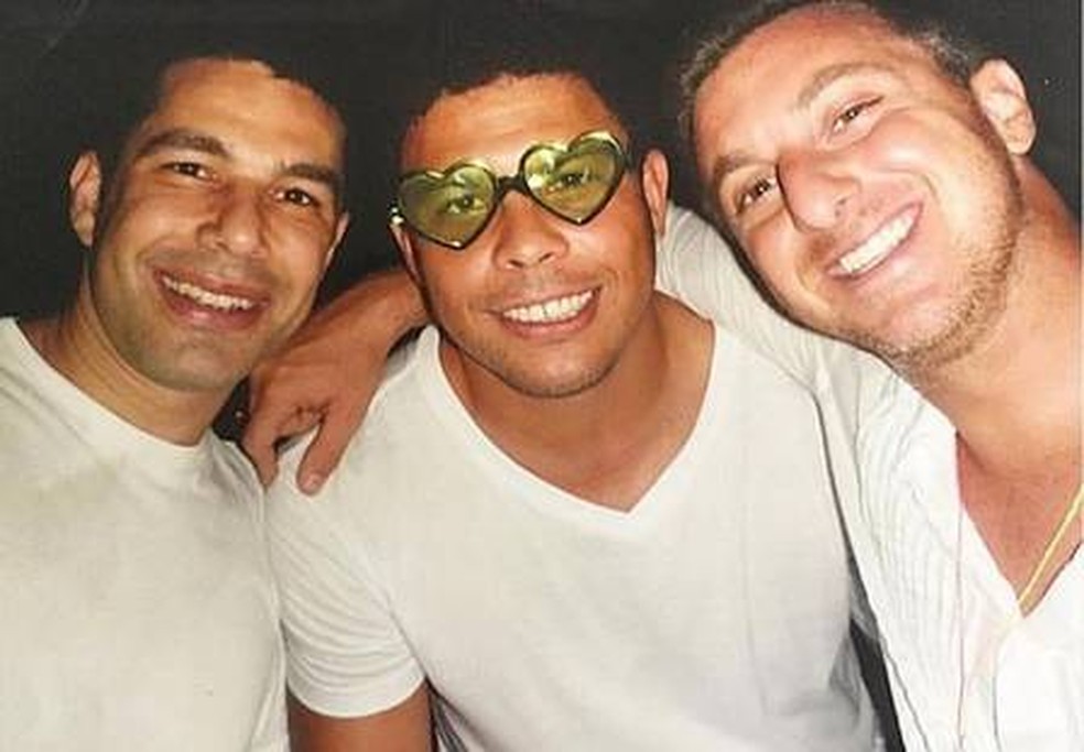 Marcus Buaiz, Ronaldo Fenômeno e Luciano Huck — Foto: Reprodução/Arquivo pessoal