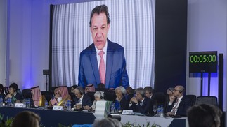 Ministro Fernando Haddad profere seu discurso de abertura virtualmente. — Foto: Maria Isabel Oliveira/ Agência O Globo