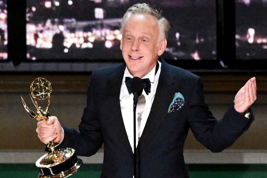 Mike White no Emmy 2021