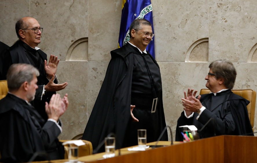 Flávio Dino toma posse como ministro do STF