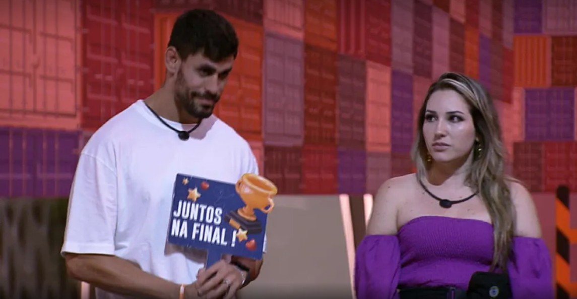 Quando Cara de Sapato escolheu Amanda e vice-versa na dinâmica do Jogo da Discórdio sobre o pódio da final — Foto: Globo