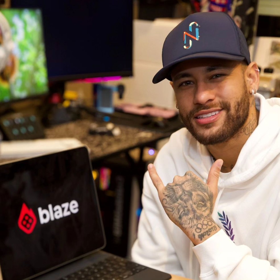 Neymar em campanha da Blaze — Foto: Instagram (@jogueblaze)