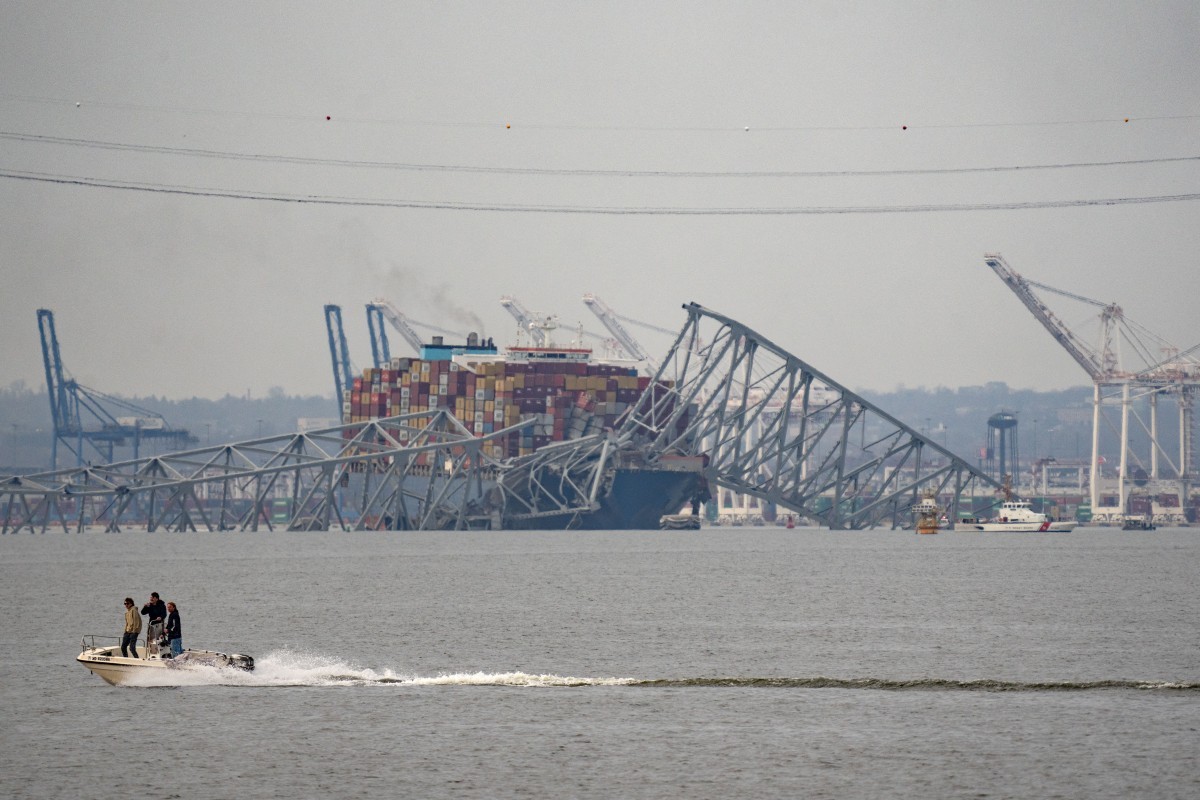 Navio Dali colidiu com ponte no porto de Baltimore, nos EUA — Foto: AFP