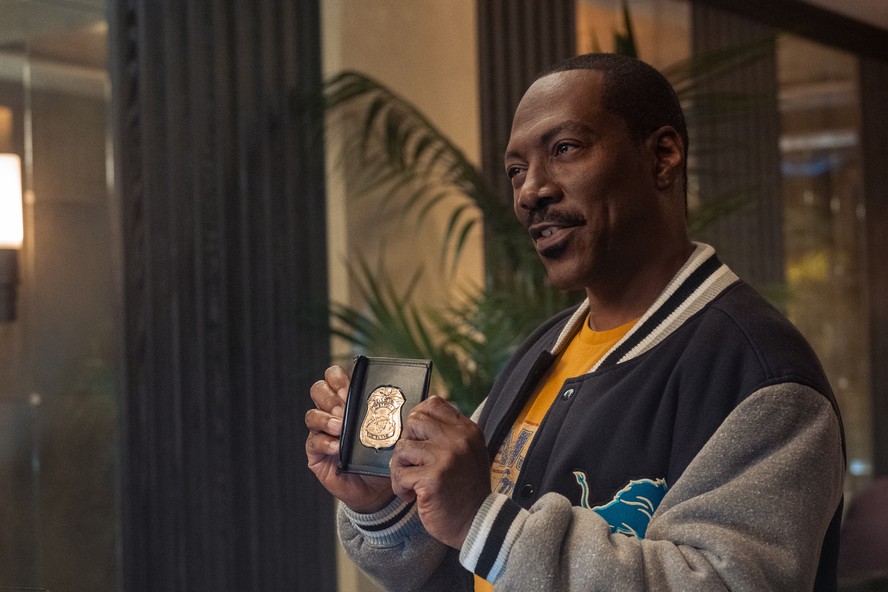 Eddie Murphy em cena de 'Um tira da pesada 4: Axel Foley'