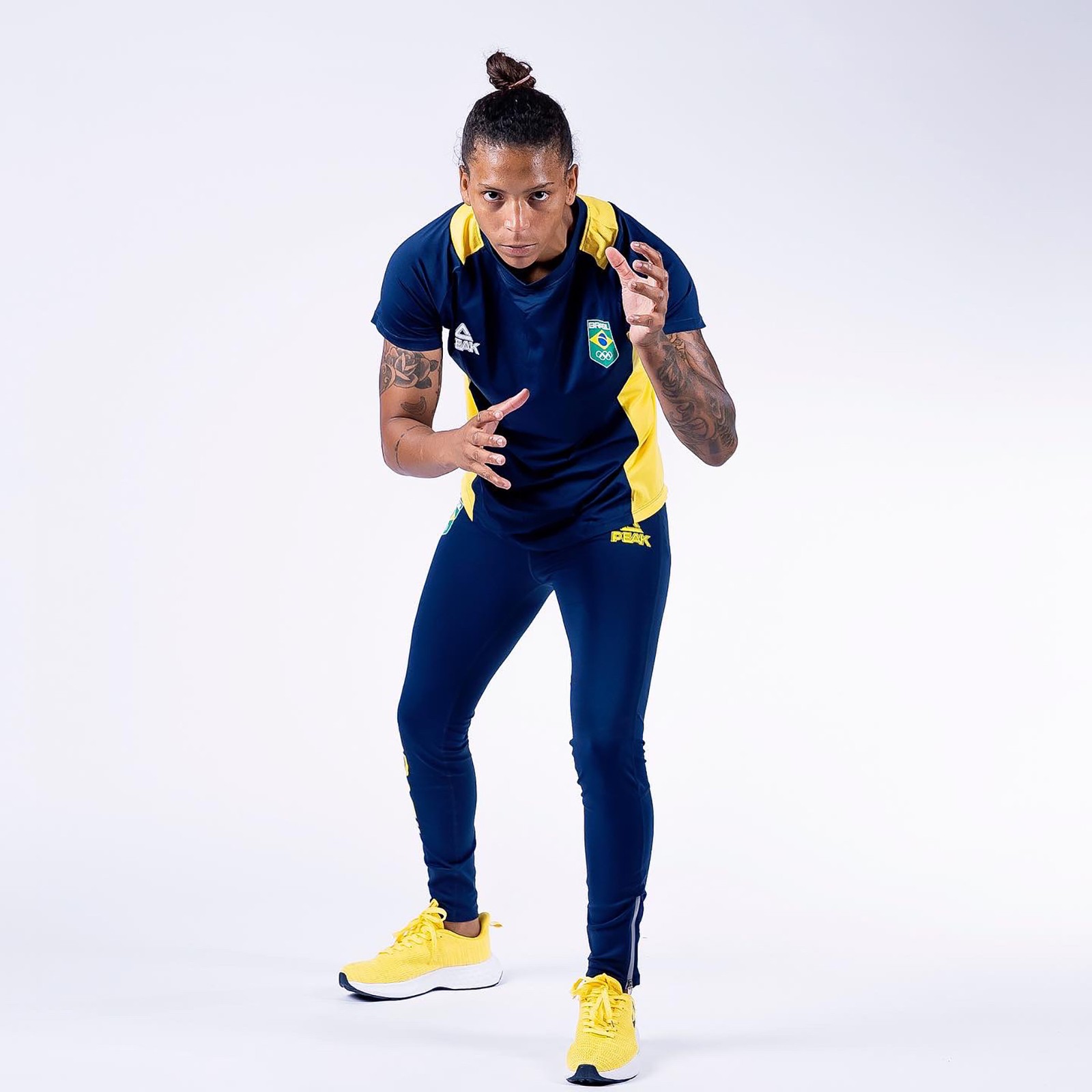 COB apresenta uniformes para Jogos Olímpicos Paris 2024. Na foto, a campeã olímpica de judô Rafaela Silva. — Foto: Alexandre Loureiro/COB