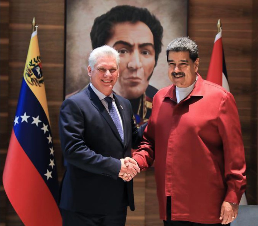 Presidente de Cuba liga para Nicolás Maduro para parabenizá-lo pela “vitória eleitoral histórica”