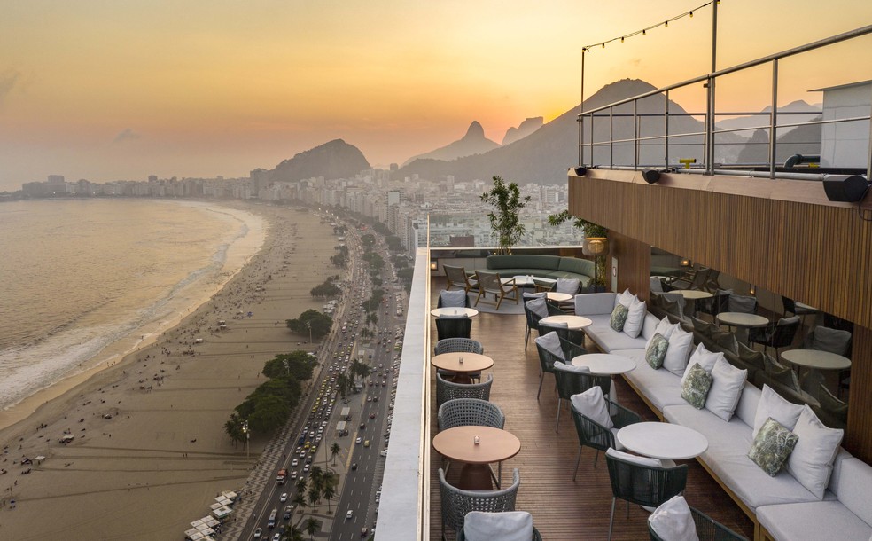 Isabel Lounge, no topo do Hotel Hilton Copacabana — Foto: Divulgação