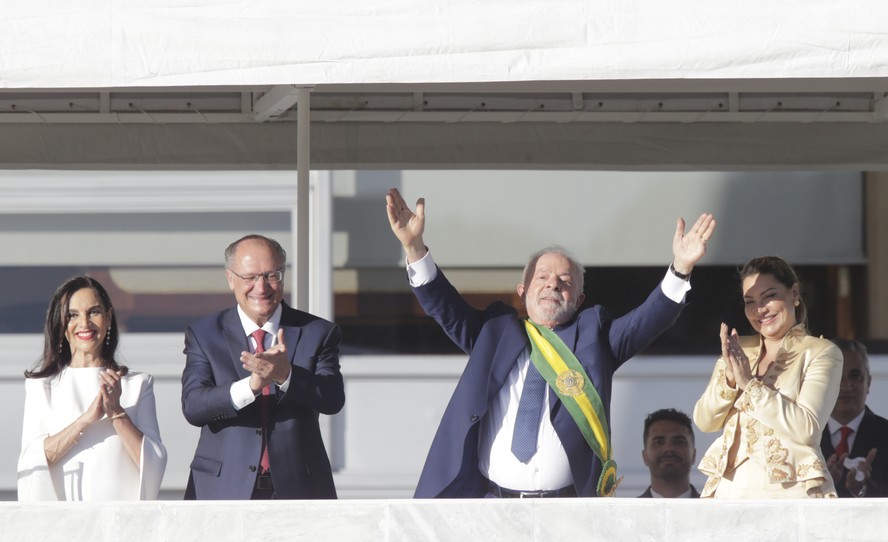 O presidente Luiz Inácio Lula da Silva toma posse em Brasília