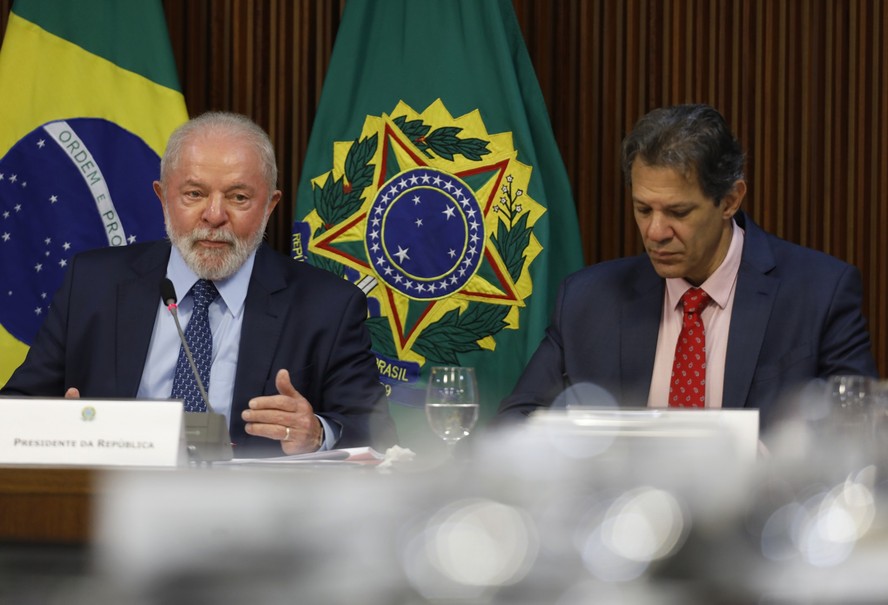 O presidente Lula e o ministro da Fazenda, Fernando Haddad