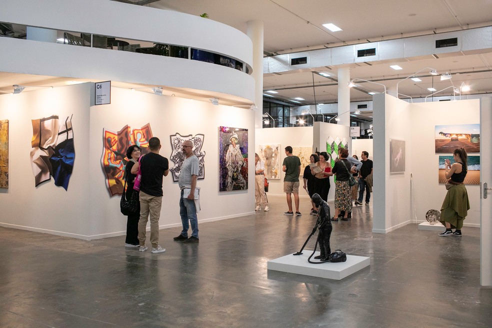 Visão geral da SP-Arte de 2019, a última realizada no Pavilhão da Bienal Divulgação — Foto:         