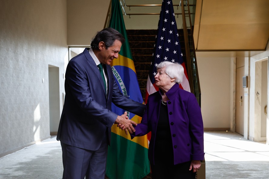 A secretária do Tesouro dos EUA, Janet Yellen, se reúne com o ministro da Fazenda, Fernando Haddad, em evento do G20