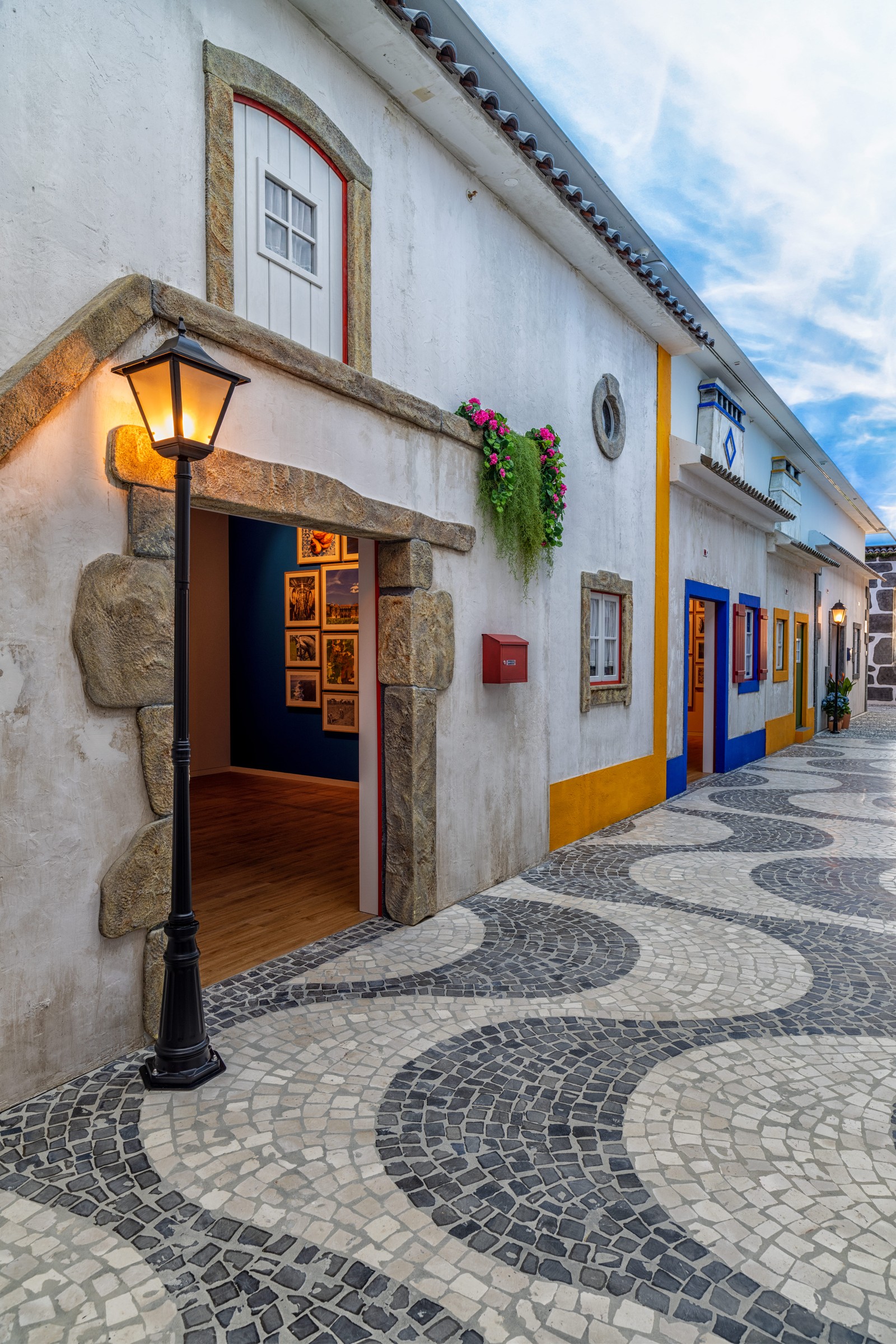 Visitantes embarcarão numa viagem de norte a sul a Portugal — Foto: Divulgação