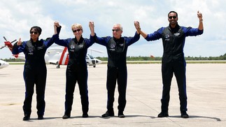 Dois astronautas sauditas, incluindo a primeira mulher saudita, decolarão da Flórida em 21 de maio em uma missão privada para a Estação Espacial Internacional (ISS) — Foto: AFP