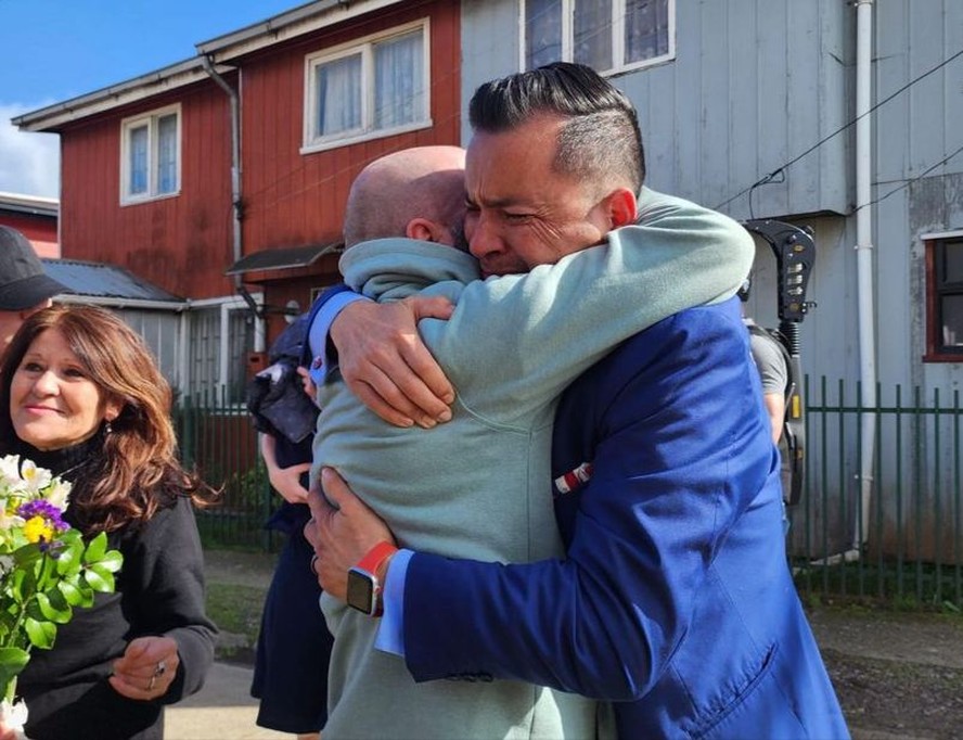 Jimmy Lippert Thyden se reencontrou com a família em 2023