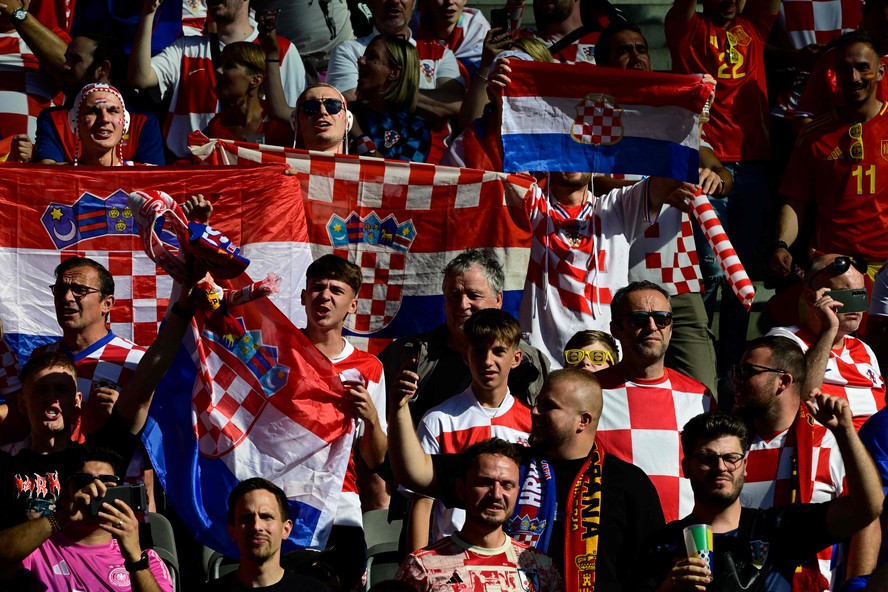 Torcida da Croácia no Estádio Olímpico de Berlim