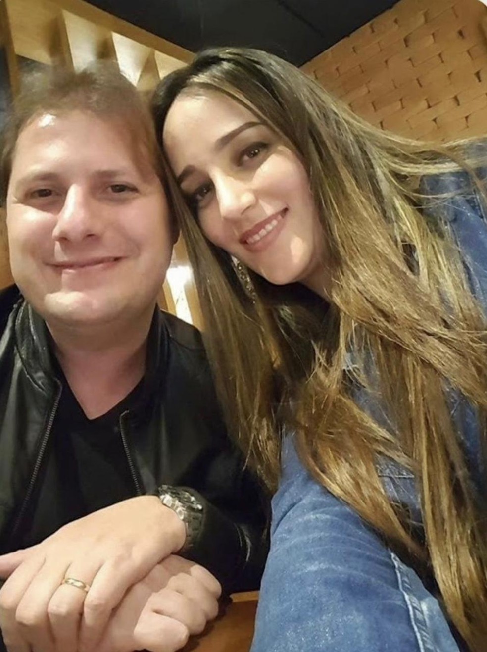 Felipe Zecchini Muniz e Sílvia Constantino Franco: casamento de começo apaixonado, fim conturbado e três filhas — Foto: Reprodução