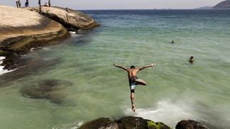 Arpoador, na praia de Ipanema — Foto: Gabriel de Paiva/Agência O Globo