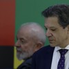 Fernando Haddad (Fazenda) à frente do presidente Lula - Cristiano Mariz