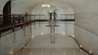 Uma antiga piscina interna — Foto: The Biltmore Company