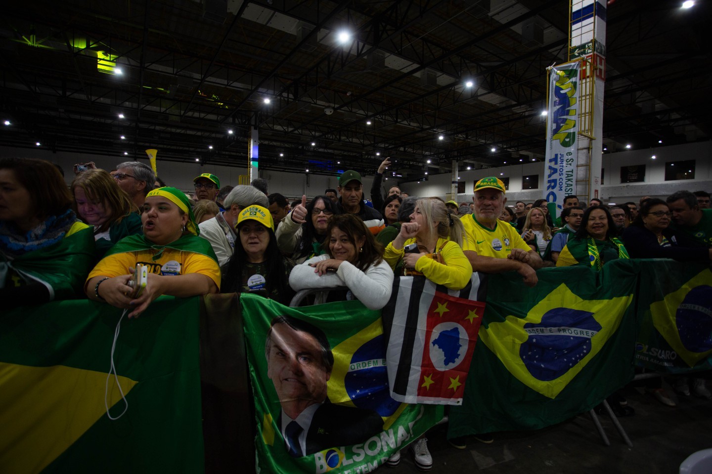 Público acompanha a convenção do Republicanos, em SP — Foto: Maria Isabel Oliveira