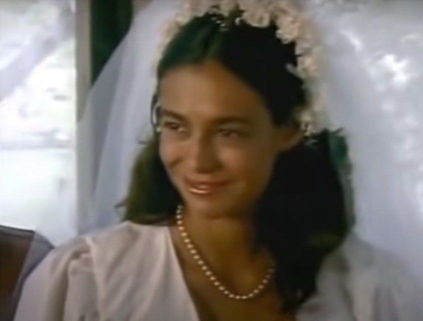 Giovanna Gold foi Zefa na primeira versão de "Pantanal", exibida pela TV Manchete em 1990 — Foto: Reprodução/YouTube