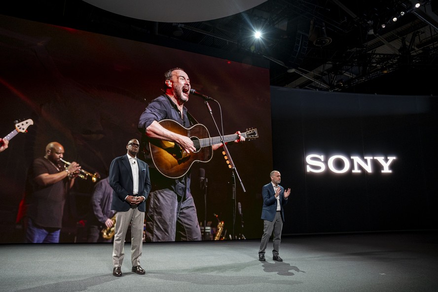 Jon Platt, CEO da Sony, e Neal Manowitz, presidente das operações da empresa na América do Norte