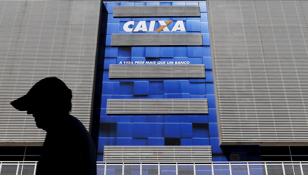 Gerentes da Caixa perdem cargo após barrarem ação de risco de R$ 500 milhões