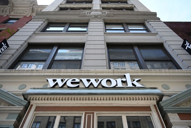Ações da WeWork afundam após relatório de que planeja pedir falência