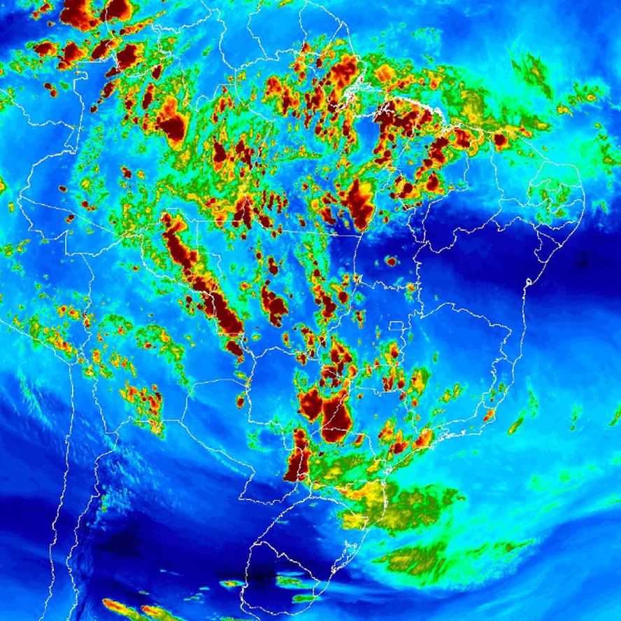 Inmet aponta para tempestade e chuvas intensas durante final de semana