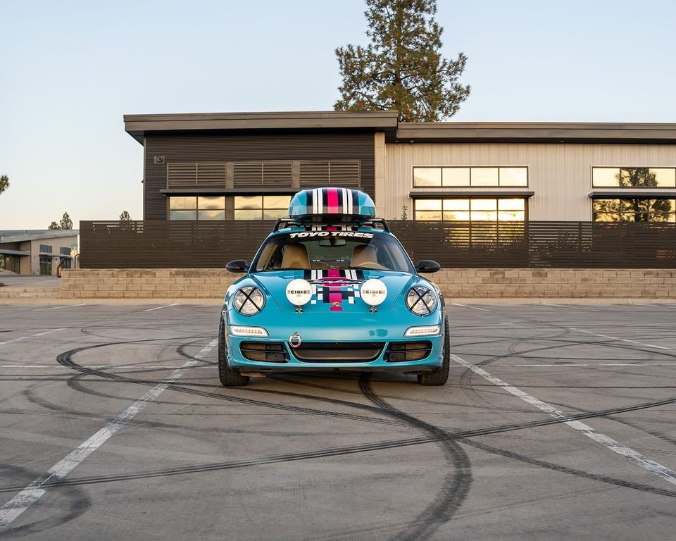 'Modificado para Safari': Porsche 911 Carrera é anunciado para venda por R$ 350 mil em rede social; veja fotos — Foto: Reprodução
