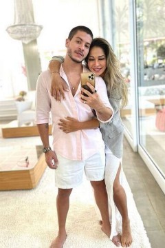 Em outubro, Maíra Cardi e Arthur Aguiar anunciaram a separação via as redes sociais — Foto: Reprodução / Instagram