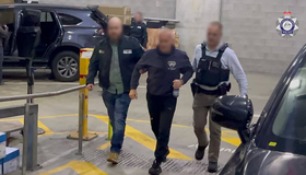 Casal acusado de espionar para a Rússia é detido na Austrália