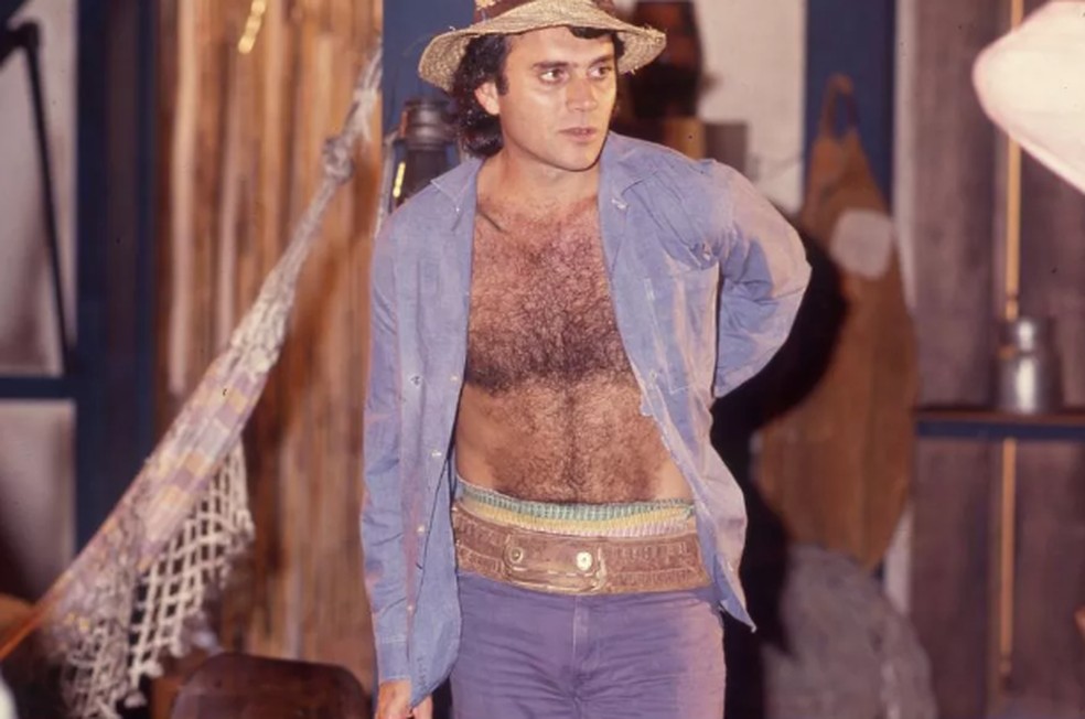 Almir Sater em 'Pantanal', em 1990 — Foto: Reprodução