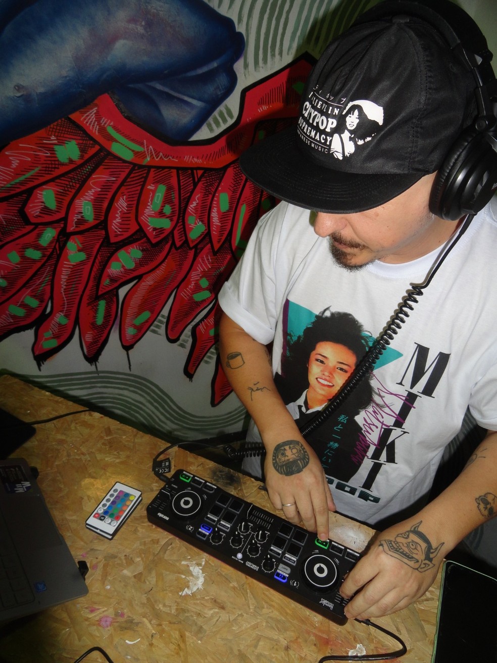 Dj Pauluk em ação — Foto: Divulgação