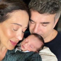 Claudia Raia com o marido, o ator Jarbas Homem de Mello, e o filho Luca — Foto: Reprodução/Instagram