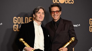Cillian Murphy e Robert Downey Jr. conquistaram o Globo de Ouro por suas atuações em "Oppenheimer" — Foto: Robyn BECK / AFP