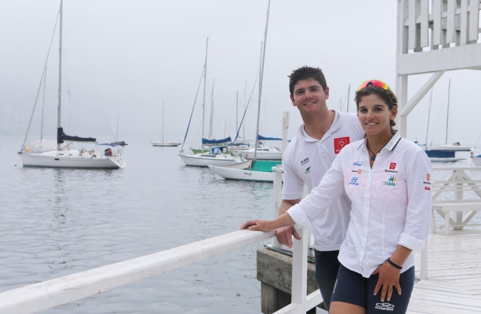 Os irmãos brasileiros Marco e Martine Grael competem na vela — Foto: Divulgação/Guilherme Pinto