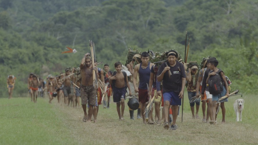 Cena do documentário 'A queda do céu', dos brasileiros Eryk Rocha e Gabriela Carneiro