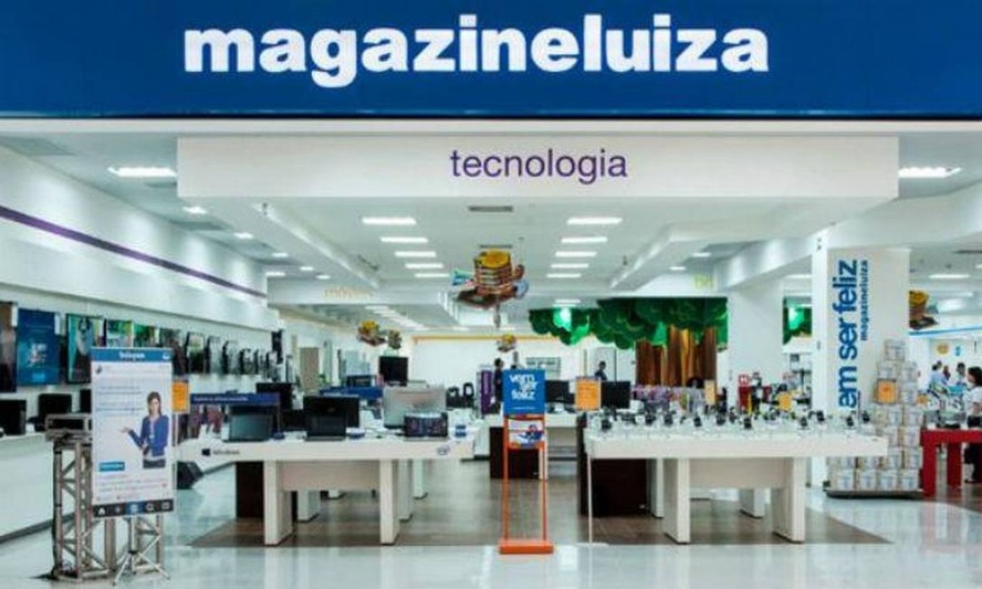 Loja do Magazine Luiza: varejistas têm endividamento alto, assim como seus clientes
