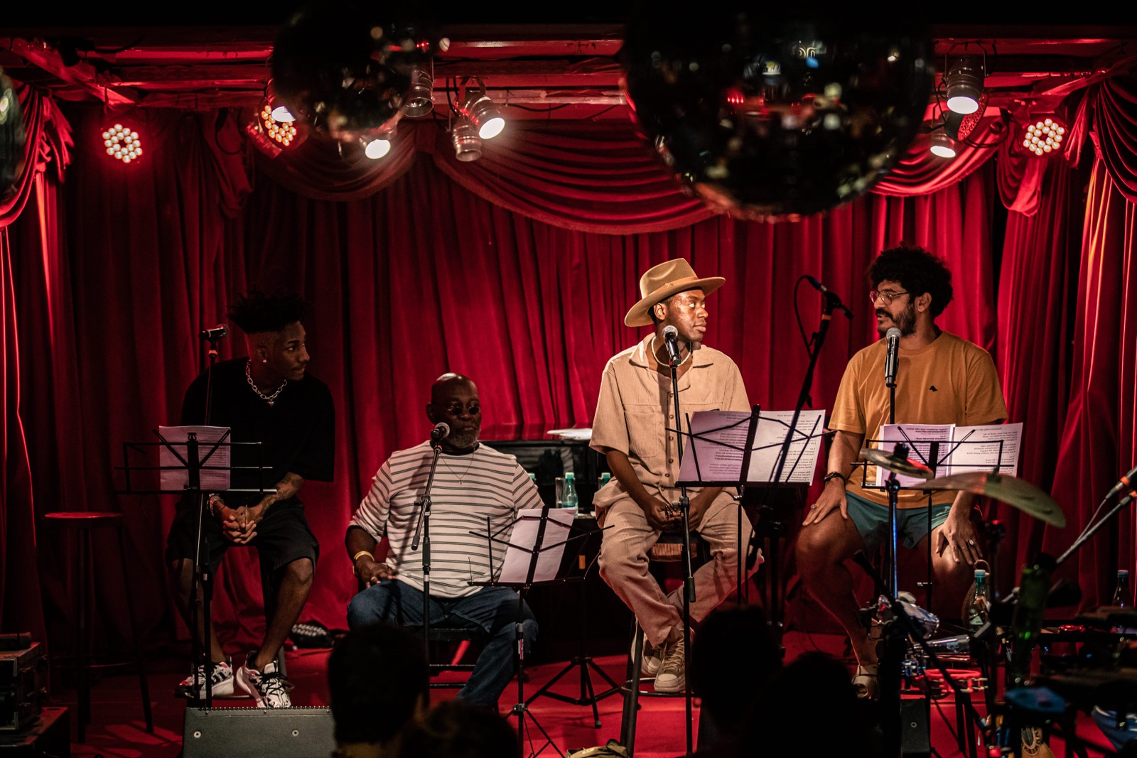 Ensaios dos números musicais do Prêmio da Música Brasileira, no Manouche. Criolo, Lazzo, Yan Cloud e Jota.Pê. — Foto: Hermes de Paula / Agência O Globo