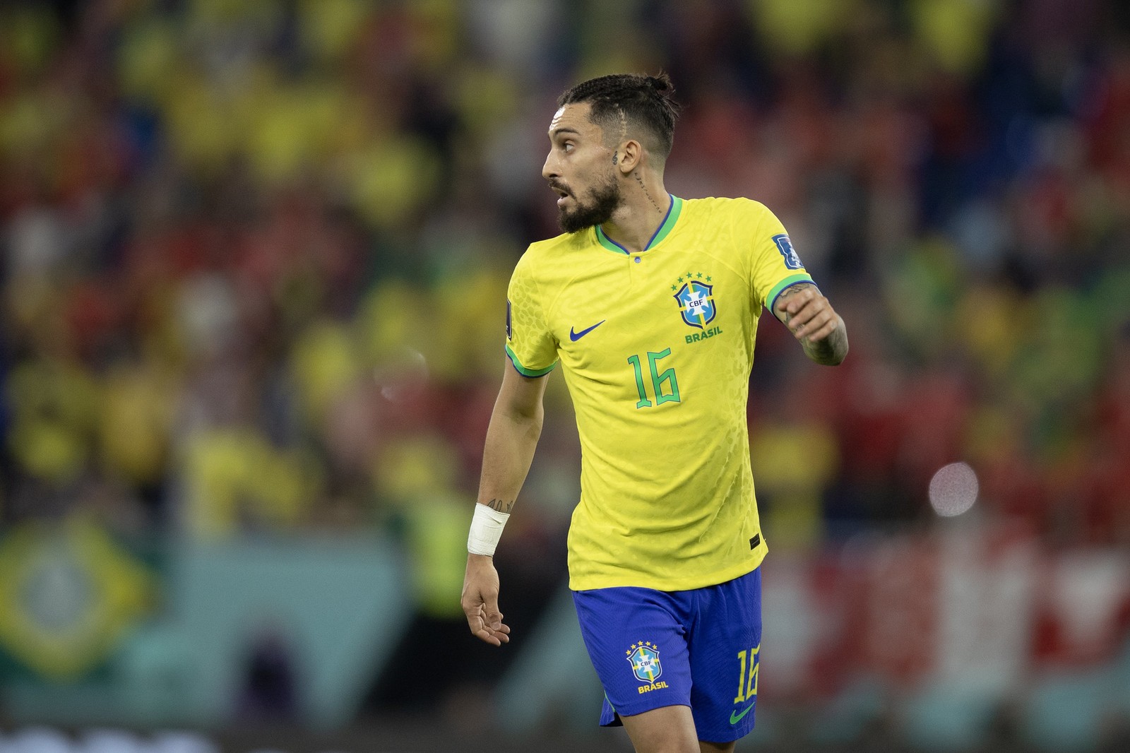 Alex Telles esteve na Copa do Mundo do Catar — Foto: Lucas Figueiredo / CBF