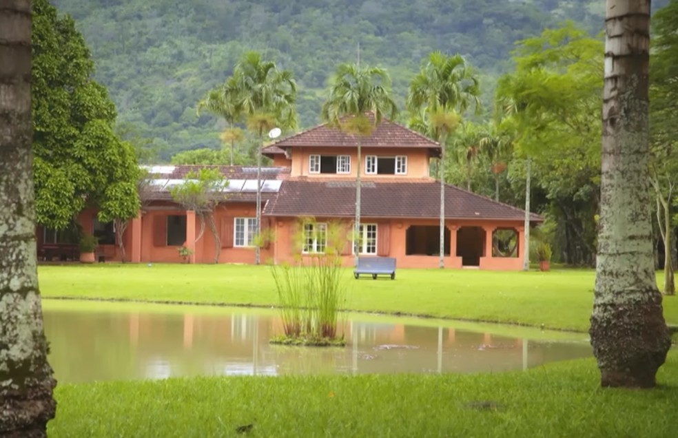 Casa de Luiz Fernando Guimarães — Foto: Reprodução/YouTube