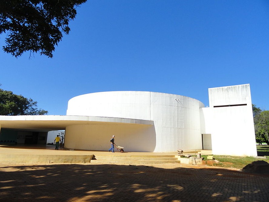Prédio projetado por Niemeyer que abriga a Casa do Choro, em Brasília