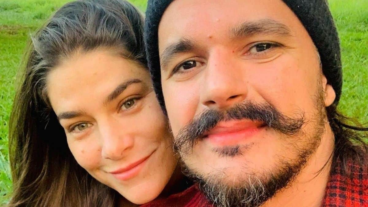 Priscila Fantin e Bruno Lopes têm uma produtora juntos, vão voltar com a peça "Precisamos falar de amor sem dizer eu te amo" e estão reformulando o podcast que apresentam — Foto: Reprodução/Instagram