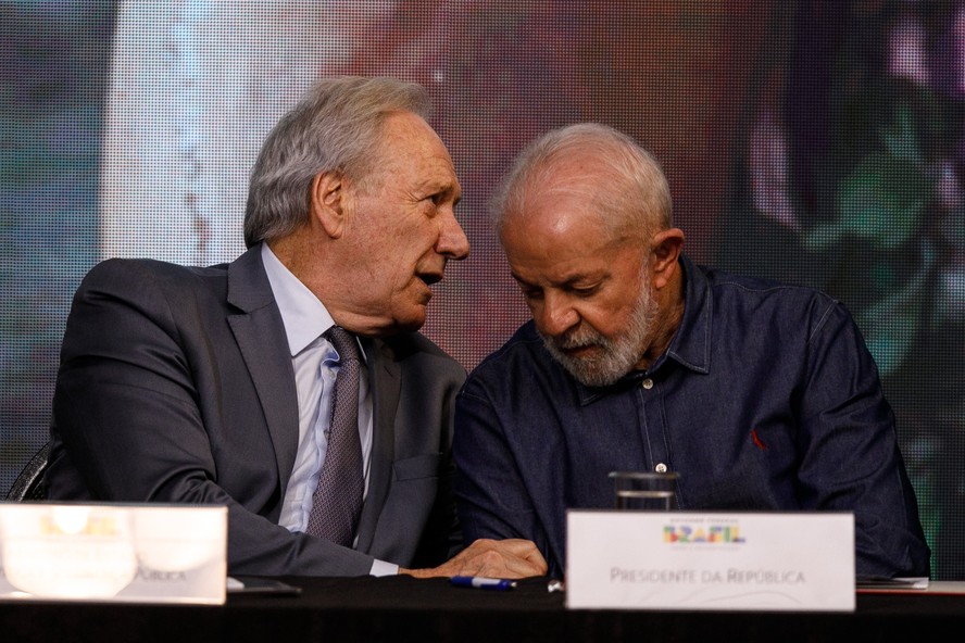 Presidente Lula e Ricardo Lewandowski na Reunião do Conselho Nacional de Política Indigenista (CNPI).