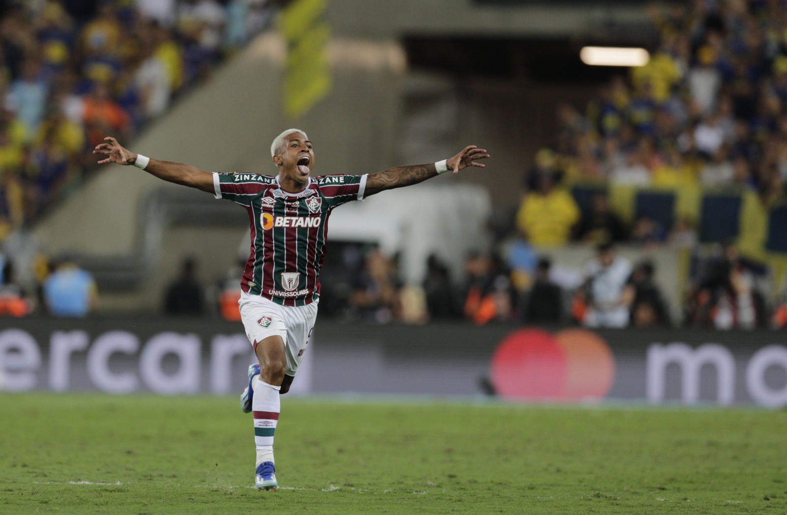 Fluminense x Boca Juniors -  John Kennedy comemora o segundo gol do fluminense no jogo. — Foto: Alexandre Cassiano / Agência O GLOBO