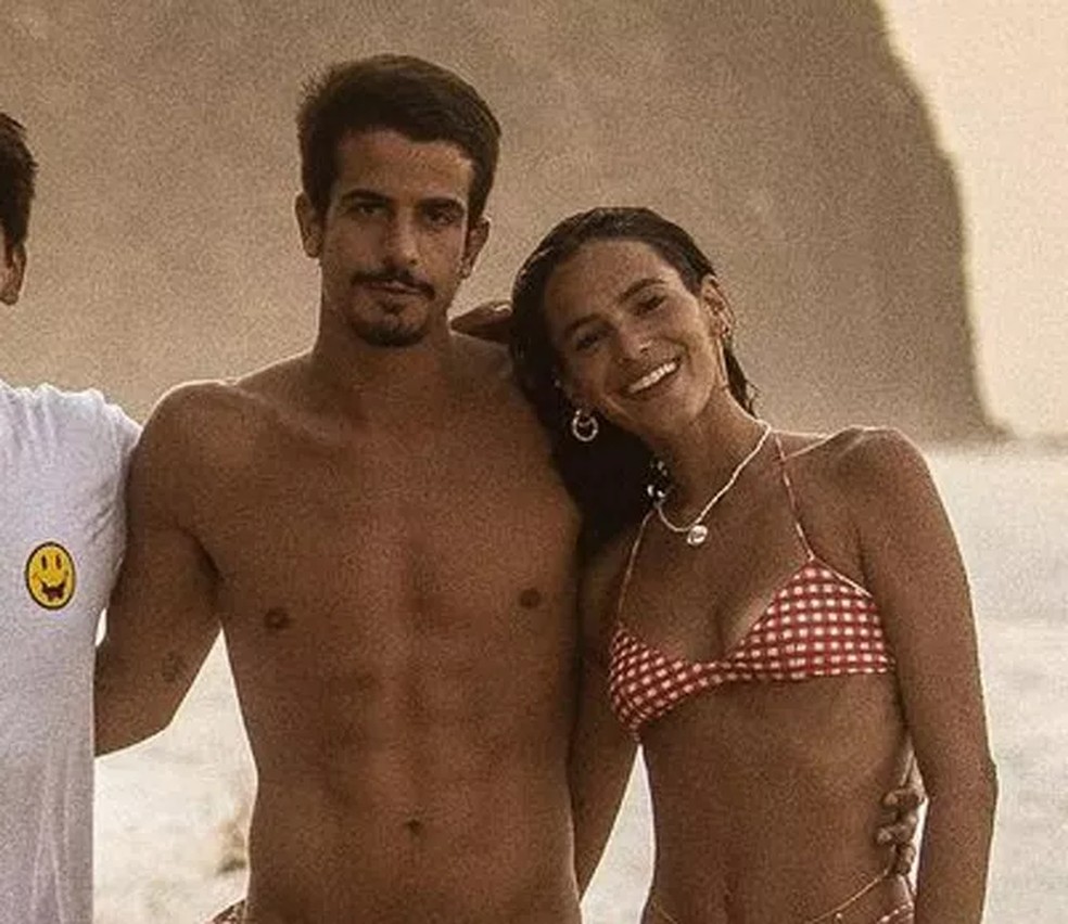 Bruna Marquezine e Enzo Celulari em Noronha — Foto: Reprodução/Instagram