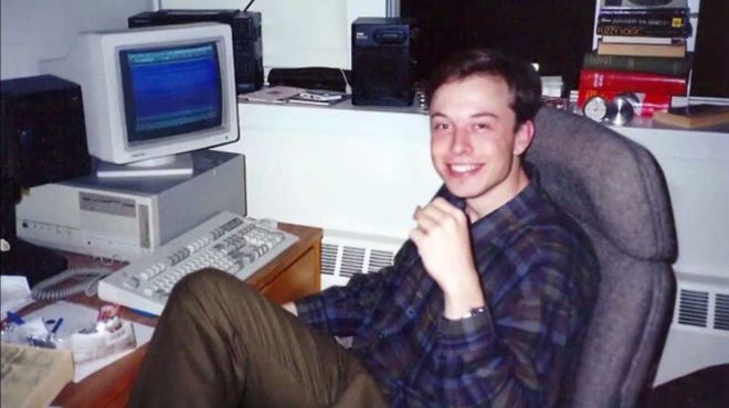 O primeiro negócio de Musk foi a Zip2, empresa de software web que fundou com seu irmão Kimbal e com o sócio Greg Kouri. Companhia foi vendida em 1999 por US$ 305 milhões para a Compaq Computer. Arquivo